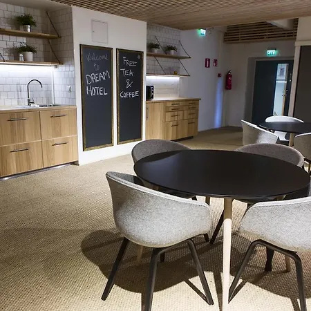 Dream & Hostel *
