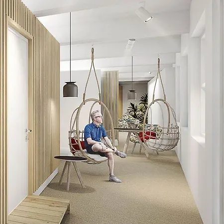 坦佩雷梦想旅舍 *