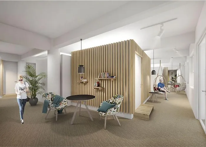 坦佩雷梦想旅舍 *